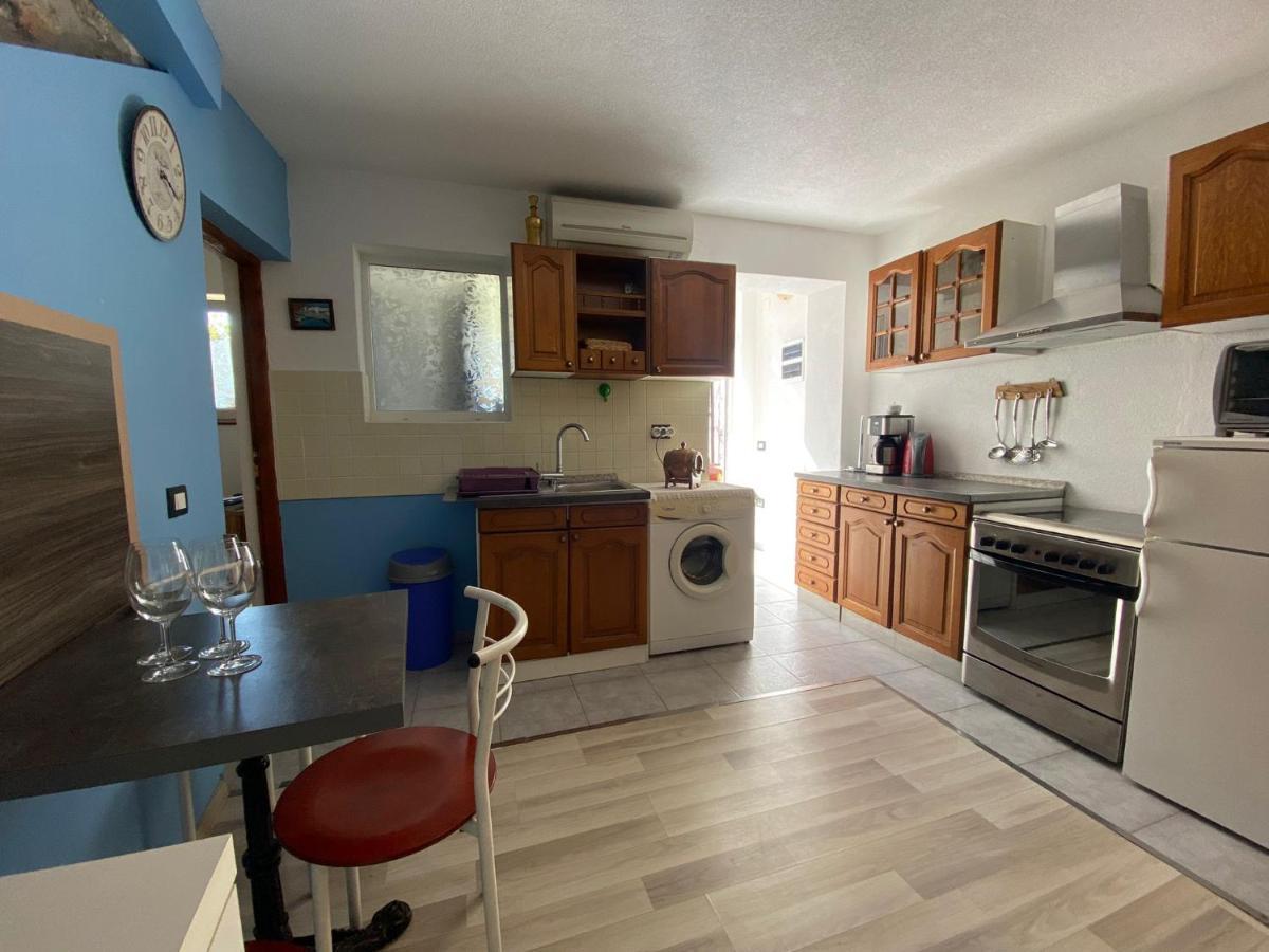 Studio Apartment Elsa Galižana Eksteriør bilde